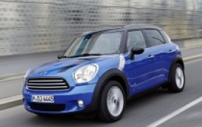 COUNTRYMAN R60