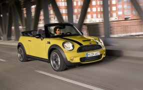 CABRIOLET R57